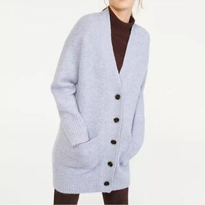 ANN TAYLOR Pocket Boyfriend Cardigan